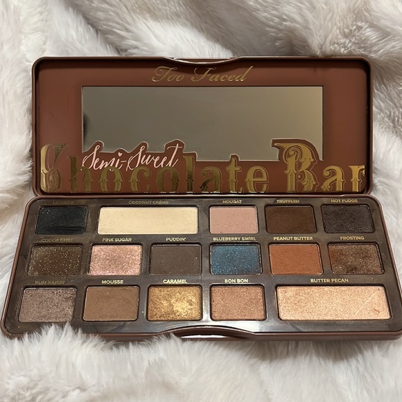 Bundle of Too Faced eyeshadow palettes - Picture 2 of 6